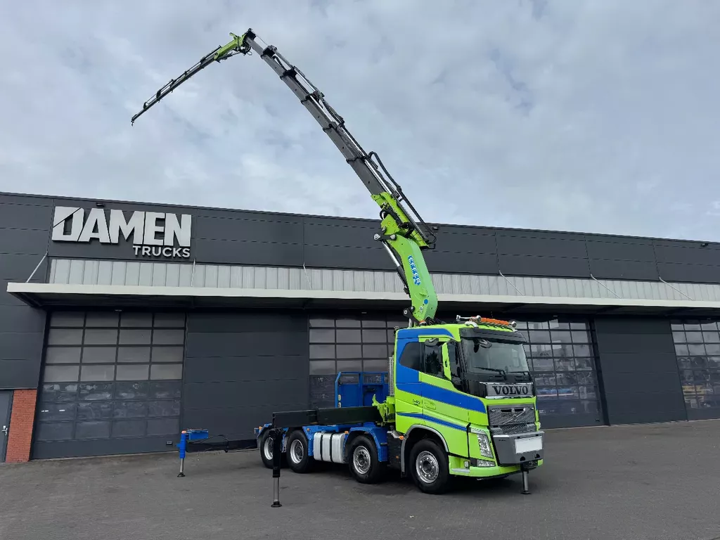 Volvo FH 540 8x4 EFFER 685/6S + JIB 6S
