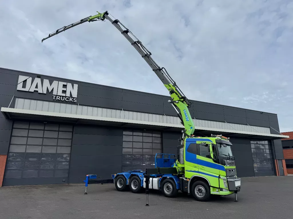 Volvo FH 540 8x4 EFFER 685/6S + JIB 6S