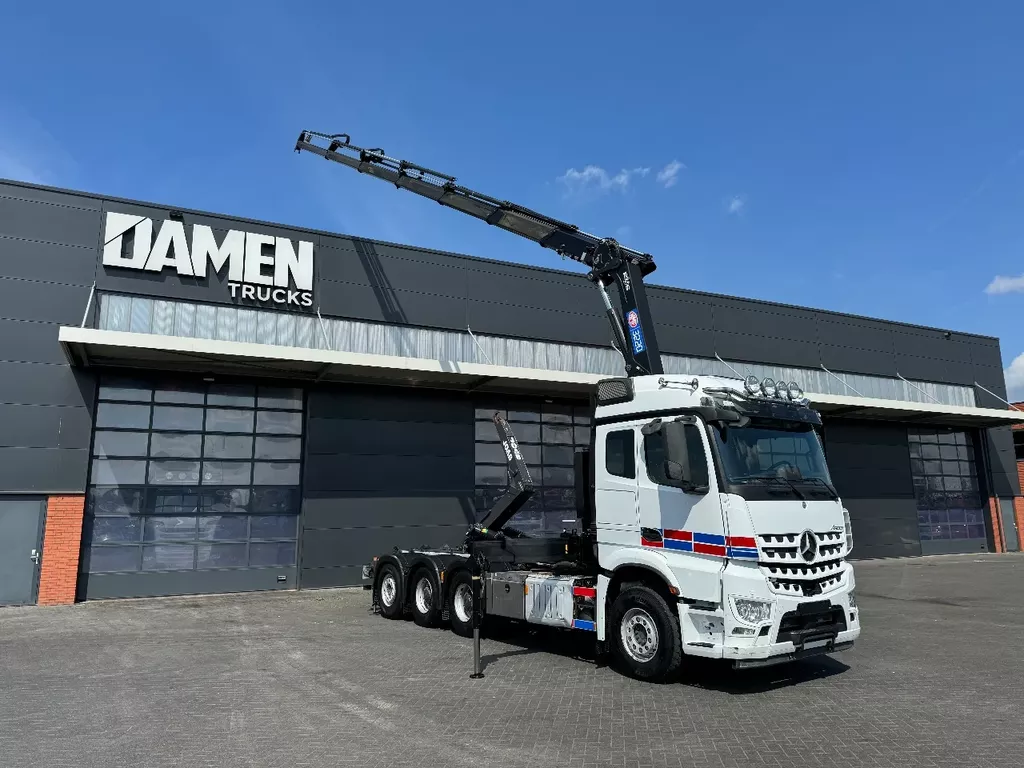 Mercedes-Benz AROCS 3253 8x4 HMF 3220 K-6 + JOAB Haakarmsysteem